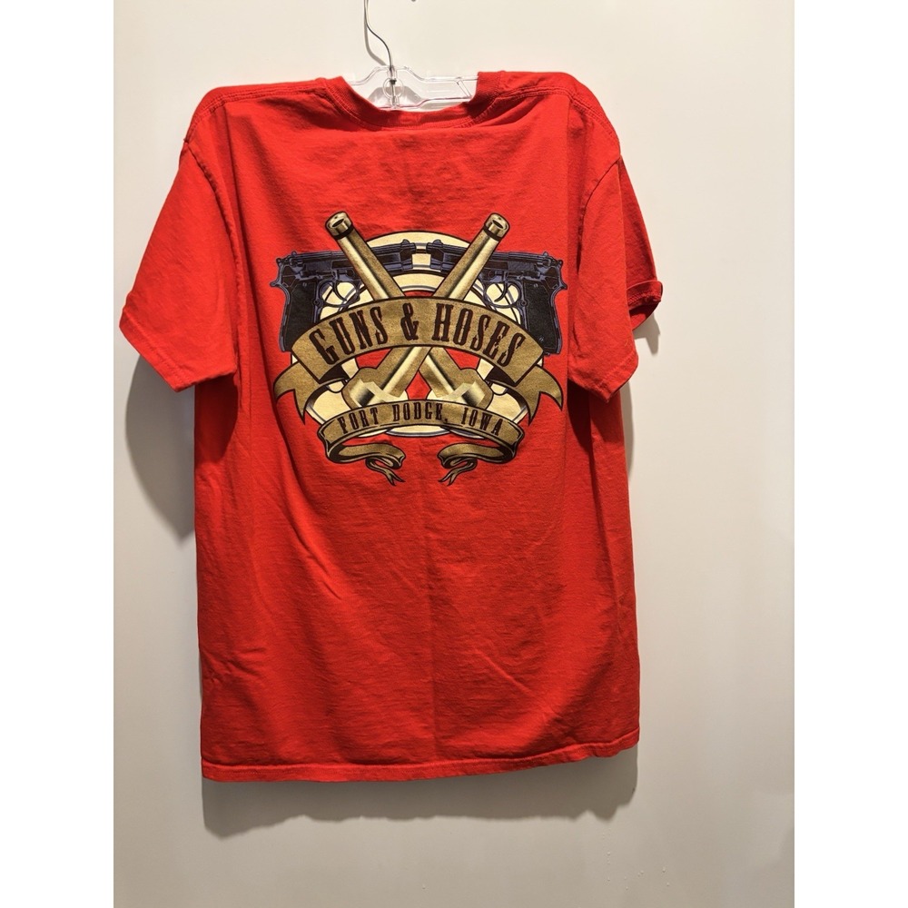 Guns & Roses Red Size M Tee - Picture 7 of 7